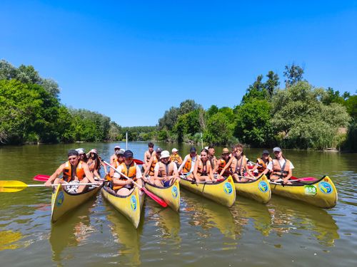 A Szigetközben táboroztak a 11. évfolyam sportosztályos diákjai